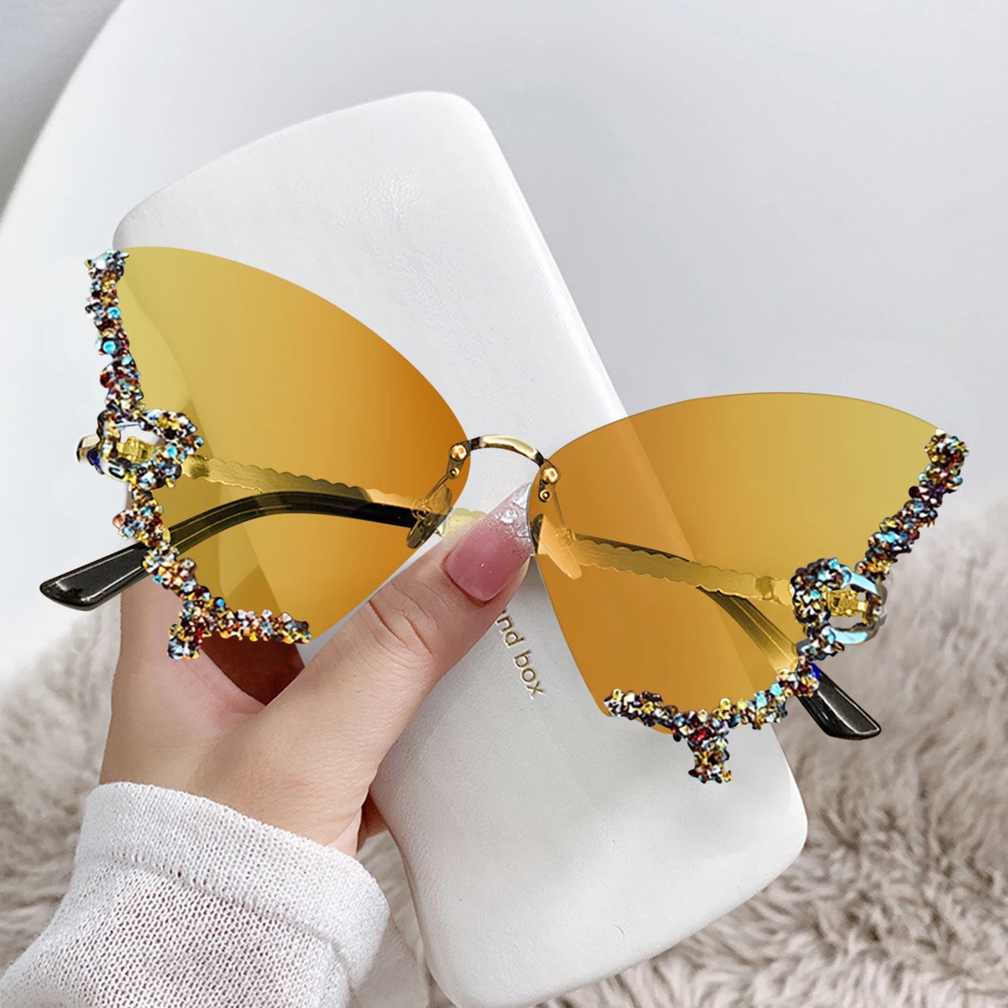 Fashion Sparkling Rhinestone Rimless Butterfly Sunglasses Y2K Women Luxury Brand Vintage Sun Glasses Ladies Eyewear Gafas De Sol