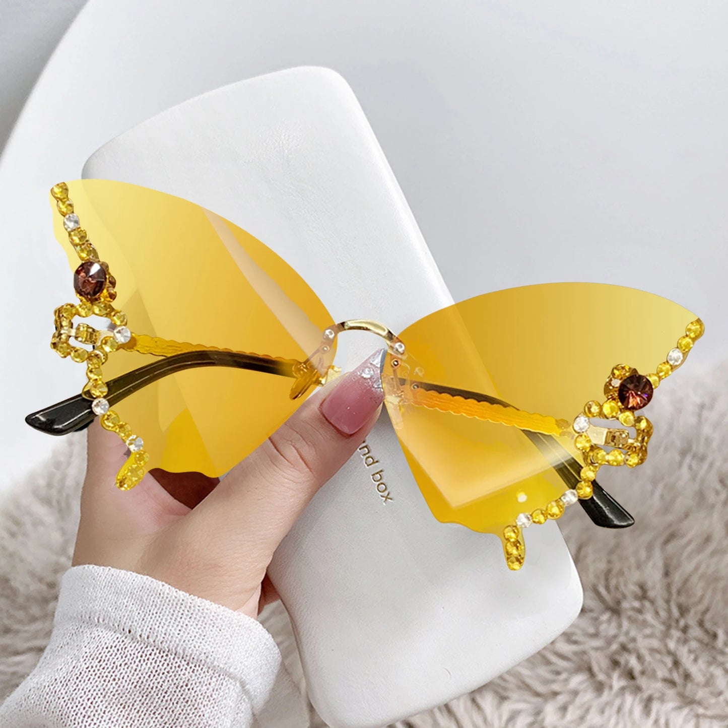 Fashion Sparkling Rhinestone Rimless Butterfly Sunglasses Y2K Women Luxury Brand Vintage Sun Glasses Ladies Eyewear Gafas De Sol